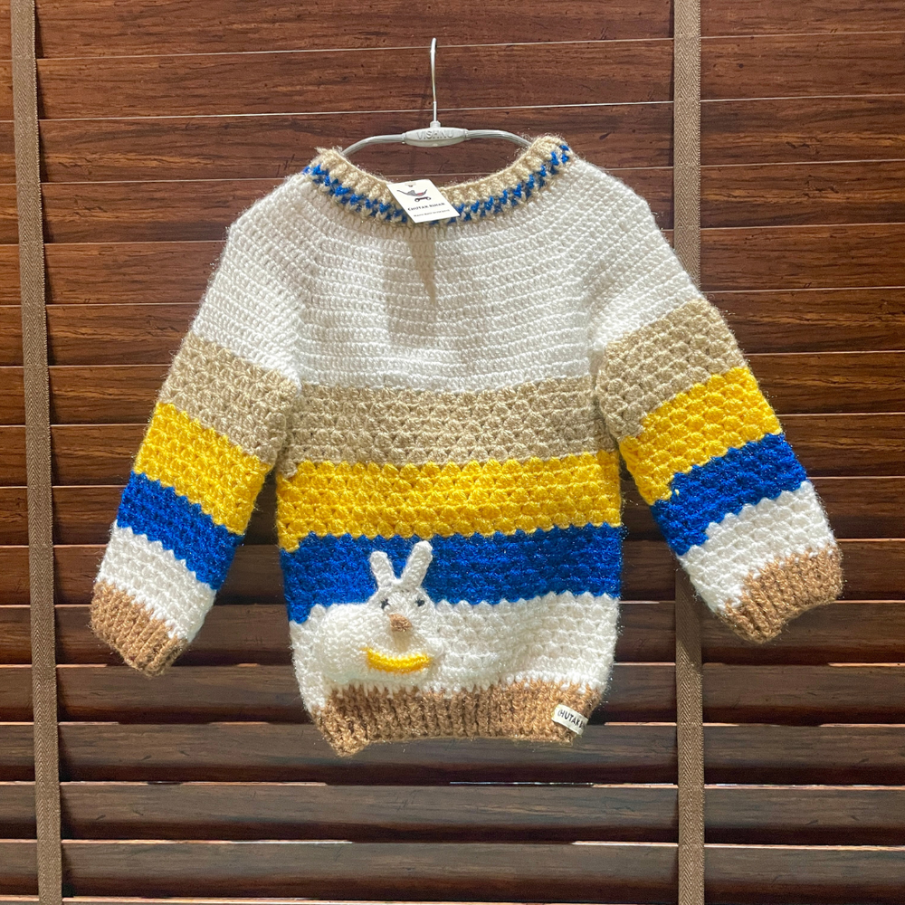 Bugs Bunny crochet kids sweater front view – Chutak Binak