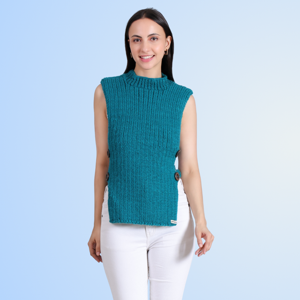 Turquoise hand knit side-button vest close-up – Chutak Binak