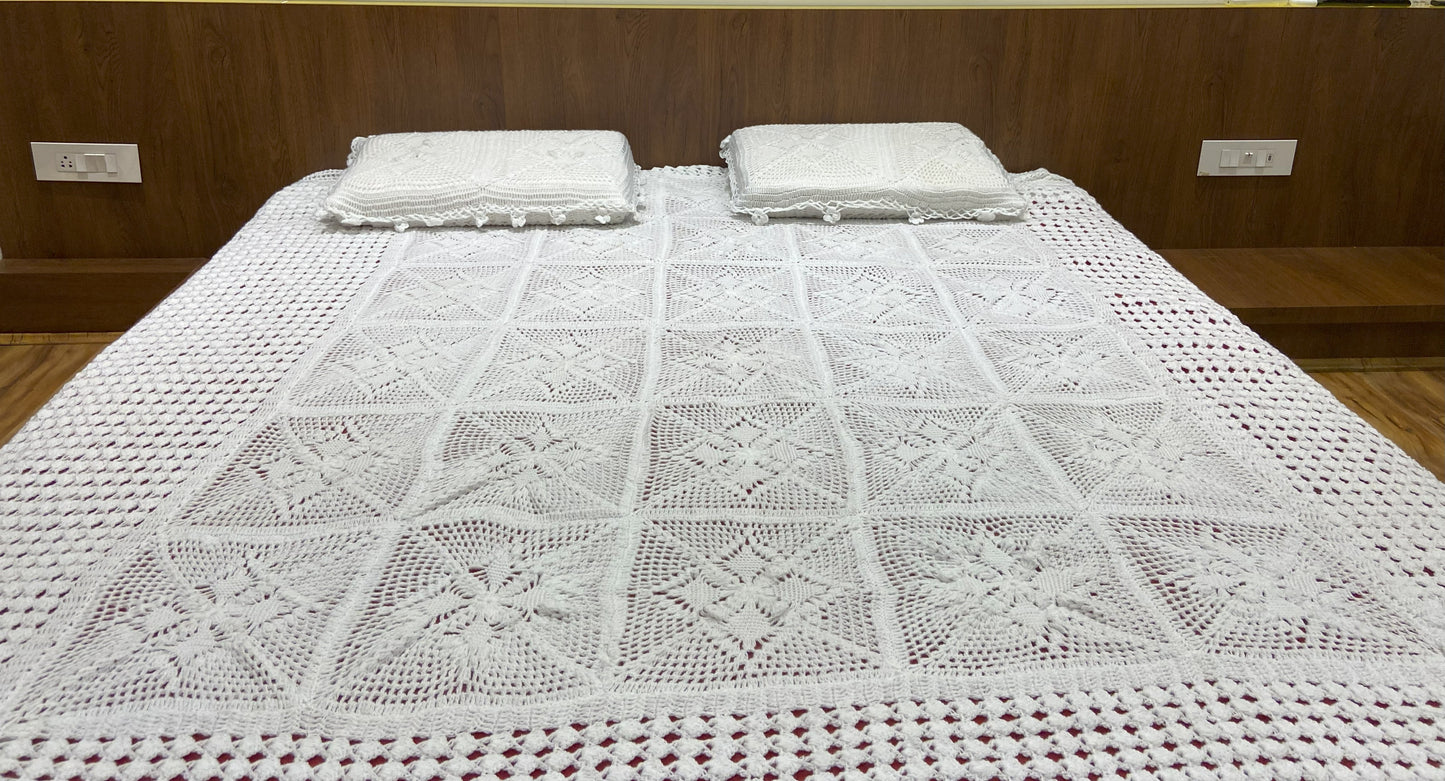“Ivory Elegance Crochet Bedsheet Set”