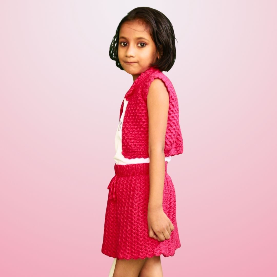 Scarlet Whirl Crochet Ensemble