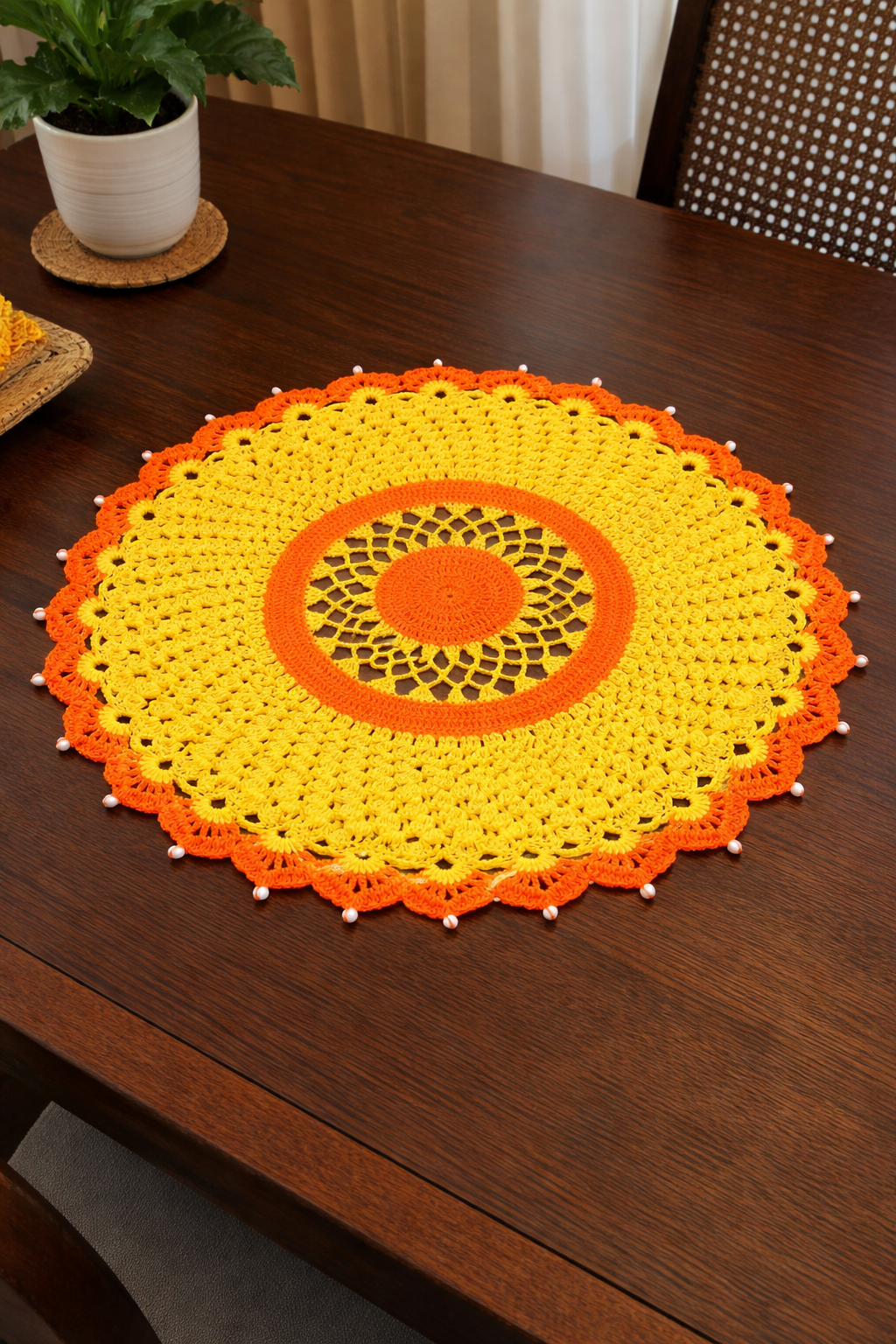 Warm Glow handcrafted crochet table lamp accent home decor – Chutak Binak