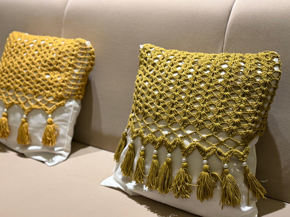 Hand crochet cushion cover cotton close-up – Chutak Binak