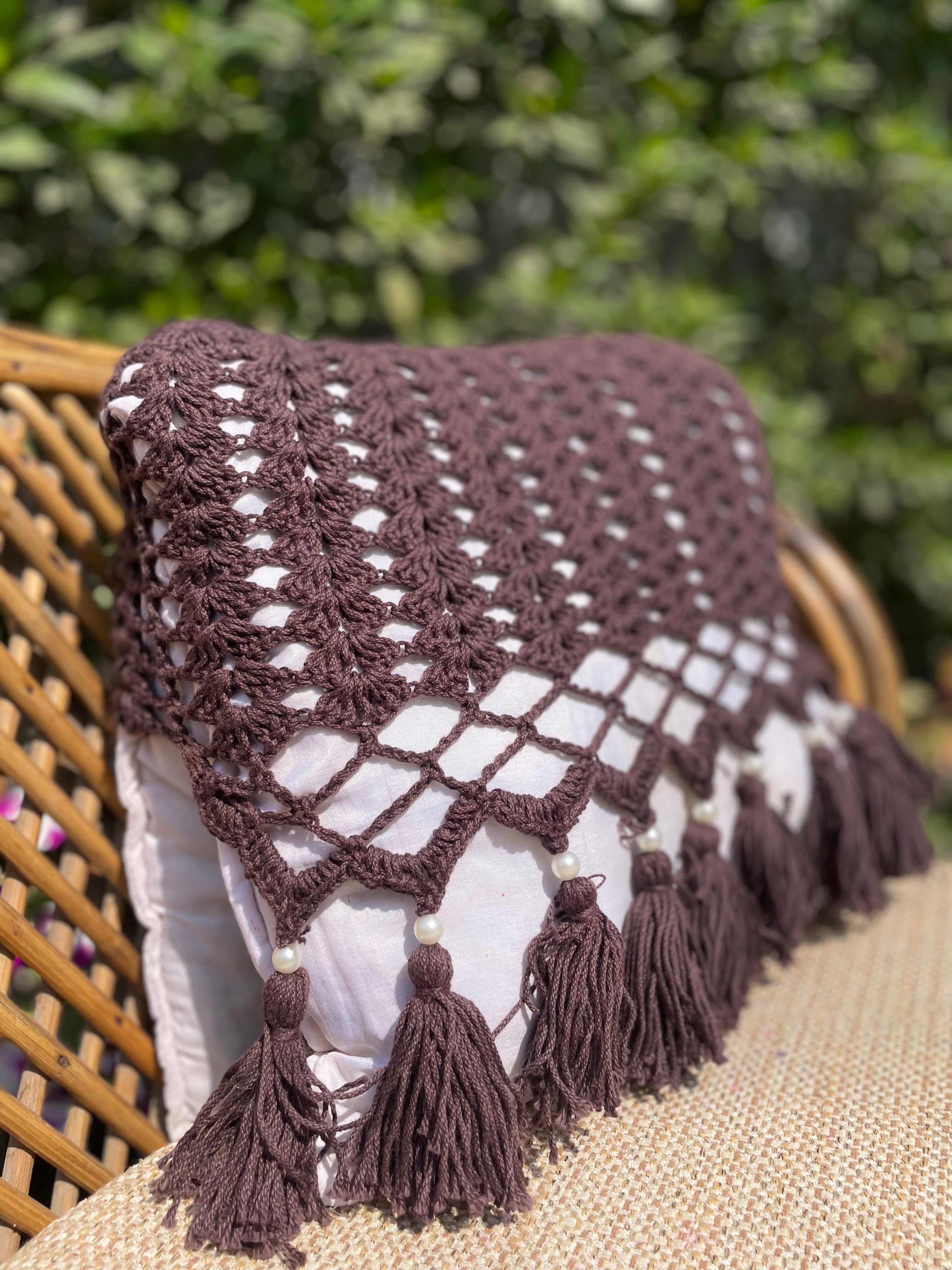 Set of 2 crochet cushion covers full look – Chutak Binak