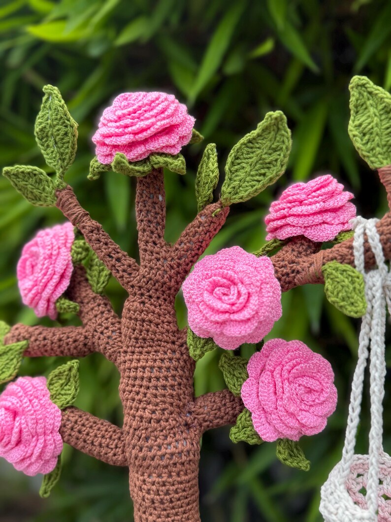 Cotton floral sculpture centerpiece